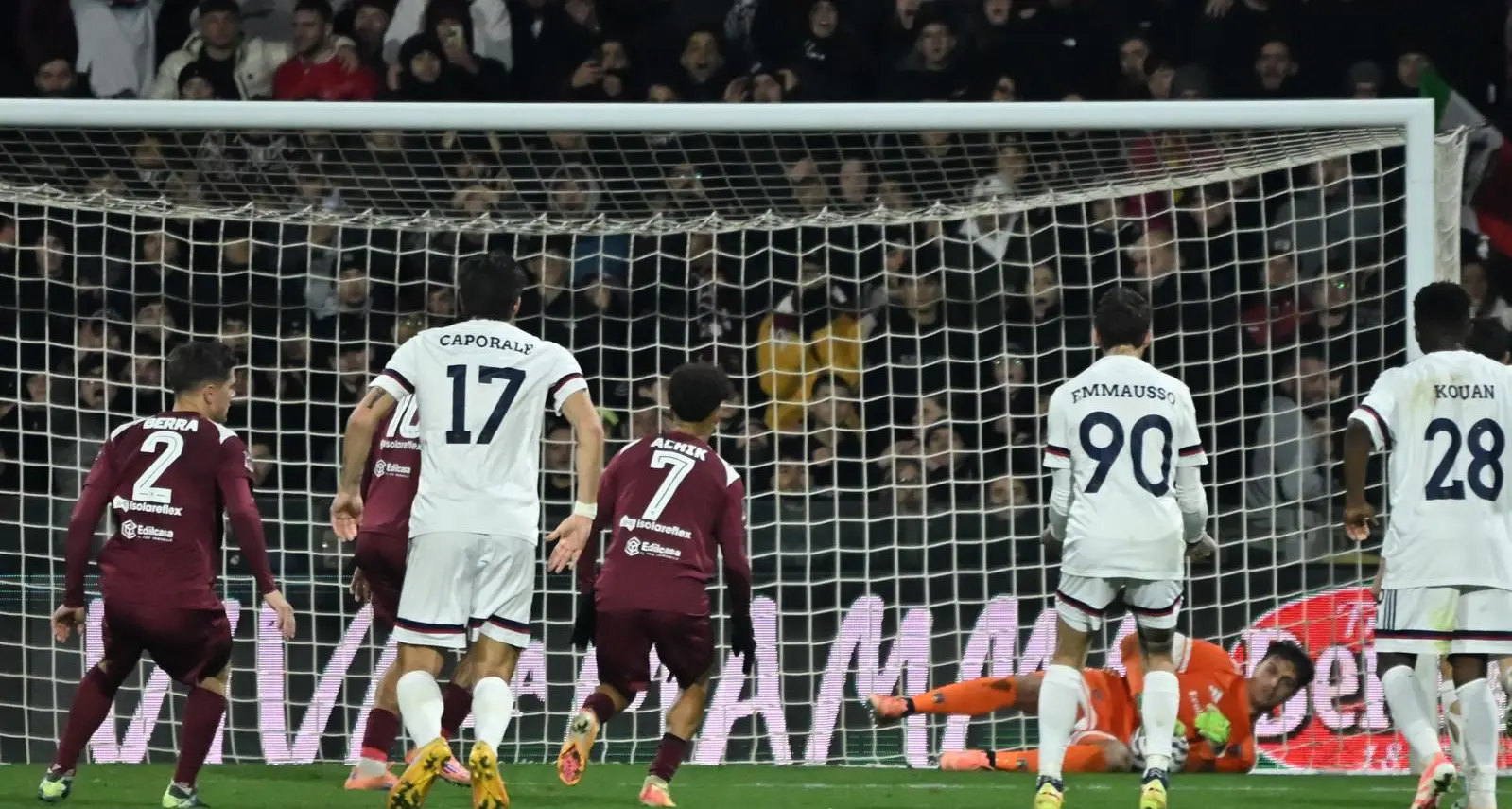 Il Cosenza e Vettorel stoppano la Salernitana: il big-match dell’Arechi finisce zero a zero\n