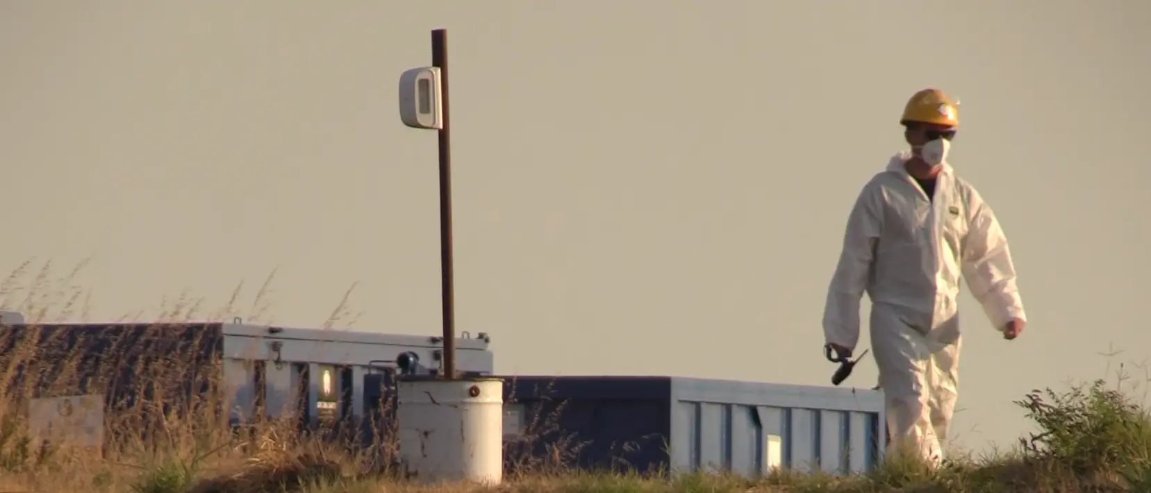 Bonifica Crotone,\u00A0spuntano rifiuti radioattivi\u00A0«inaspettati»: Eni Rewind sospende i lavori\n