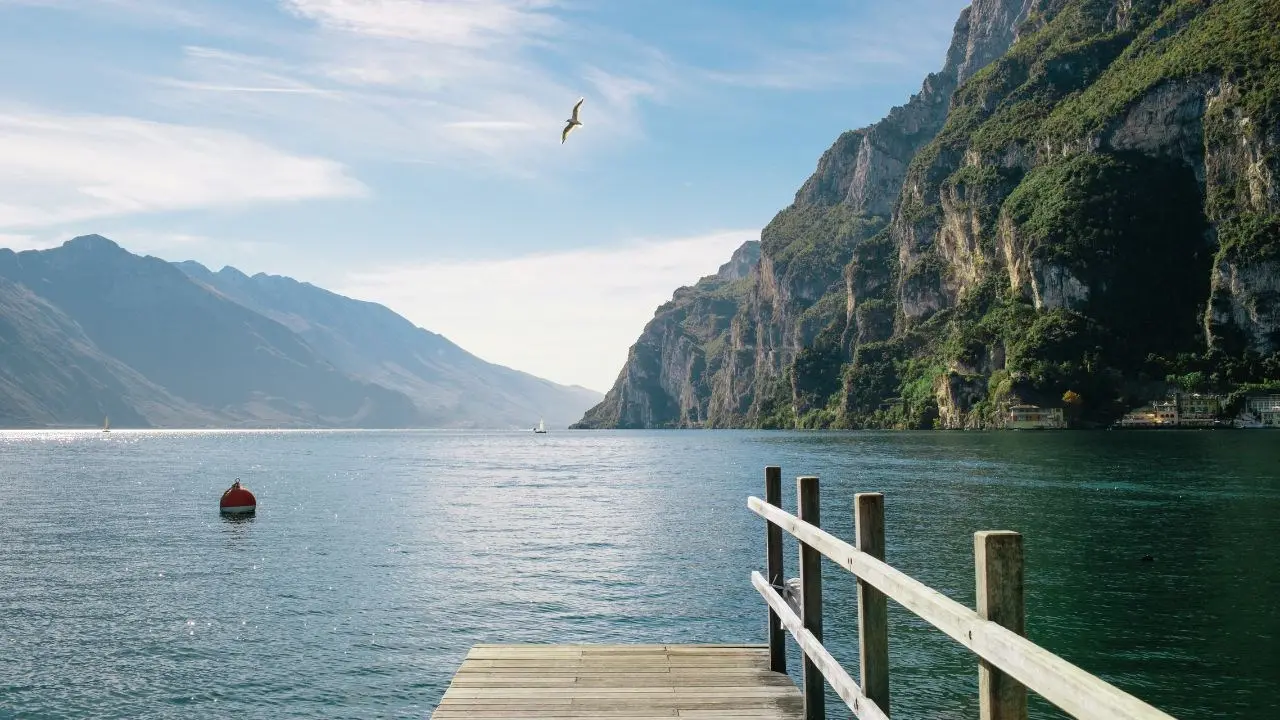 La ’ndrangheta sul lago di Garda, sequestrate tre società con un patrimonio di 30 milioni: una produce e vende vino\n