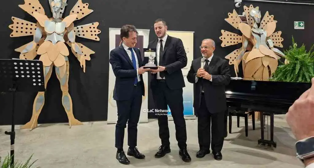 Al rettore dell’Unical Gianluigi Greco il Premio Pitagora: «La persona giusta per far crescere la cultura in Calabria»\n