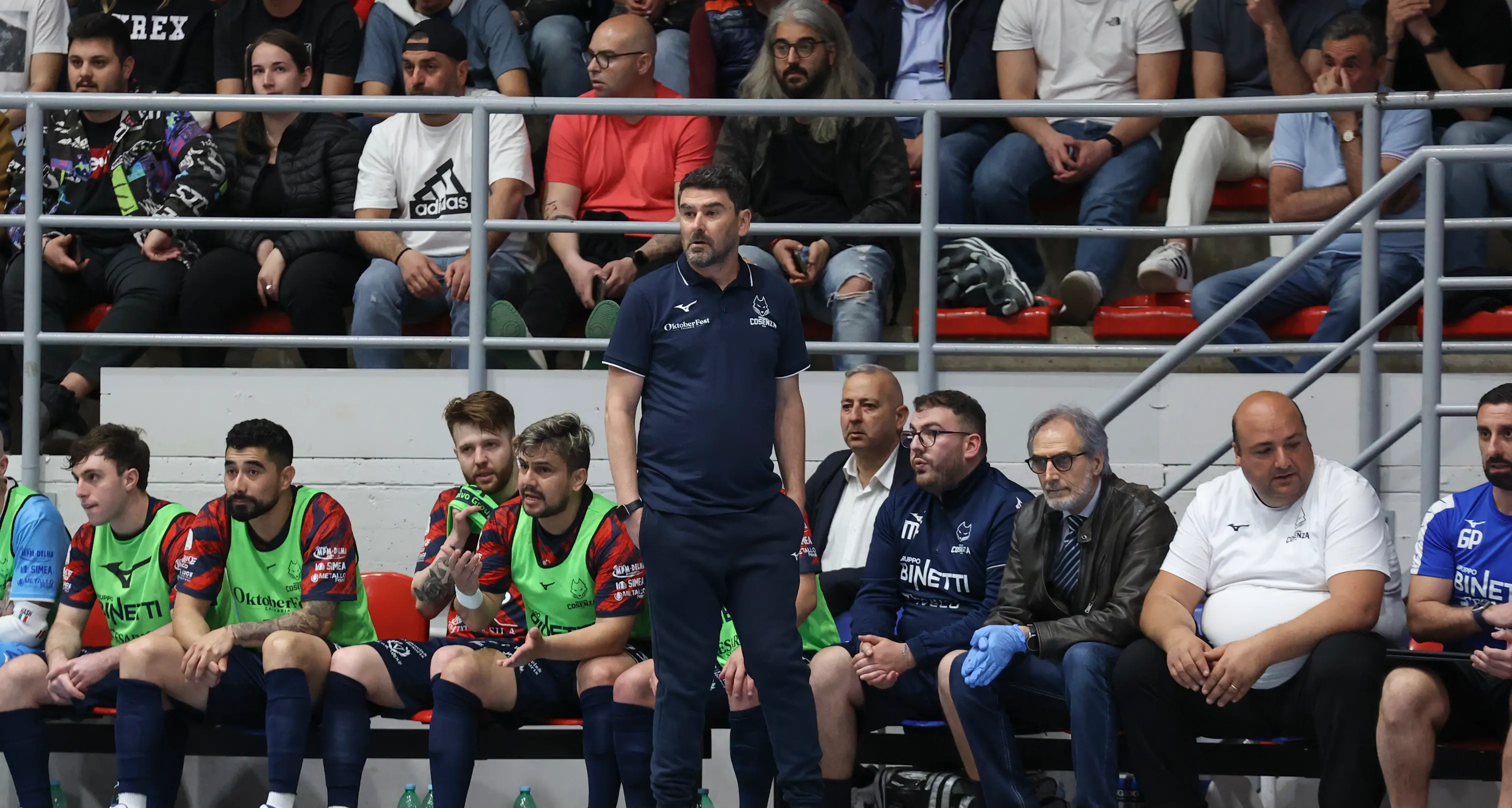 Serie A di futsal, la Pirossigeno Cosenza sceglie il ritorno di Ibañes in panchina\n\n\n