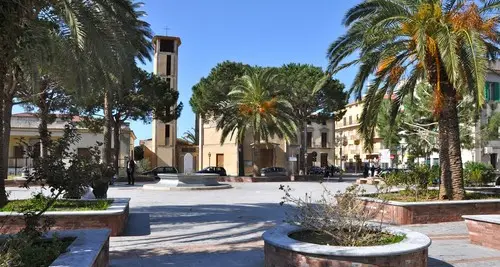 Il circolo del Pd di Cetraro al sottosegretario Ferro: «Rafforzare la presenza dello Stato»\n