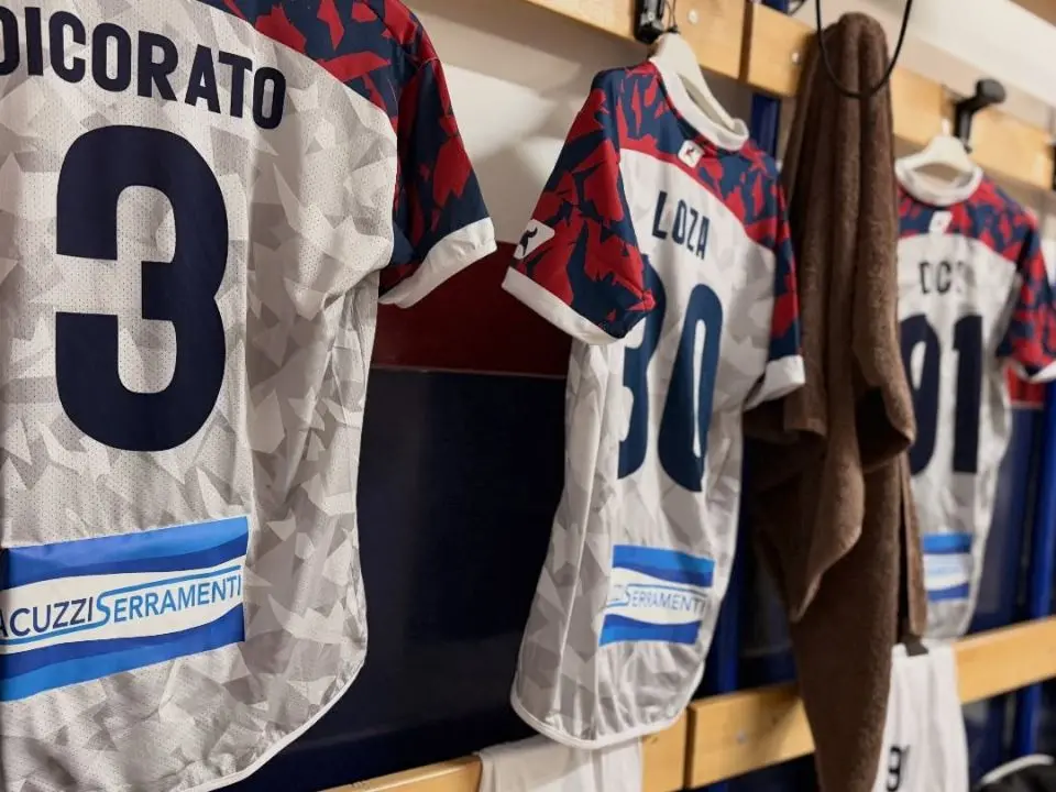 Per la Vibonese è il momento più buio: dopo le dimissioni del tecnico tutto da rifare per salvare stagione e faccia