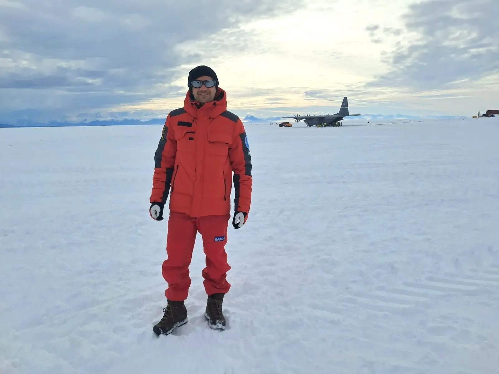 Un calabrese al Polo Sud, Francesco Pellegrino l’ingegnere che guida le missioni italiane in Antartide: «Esperienza unica»\n