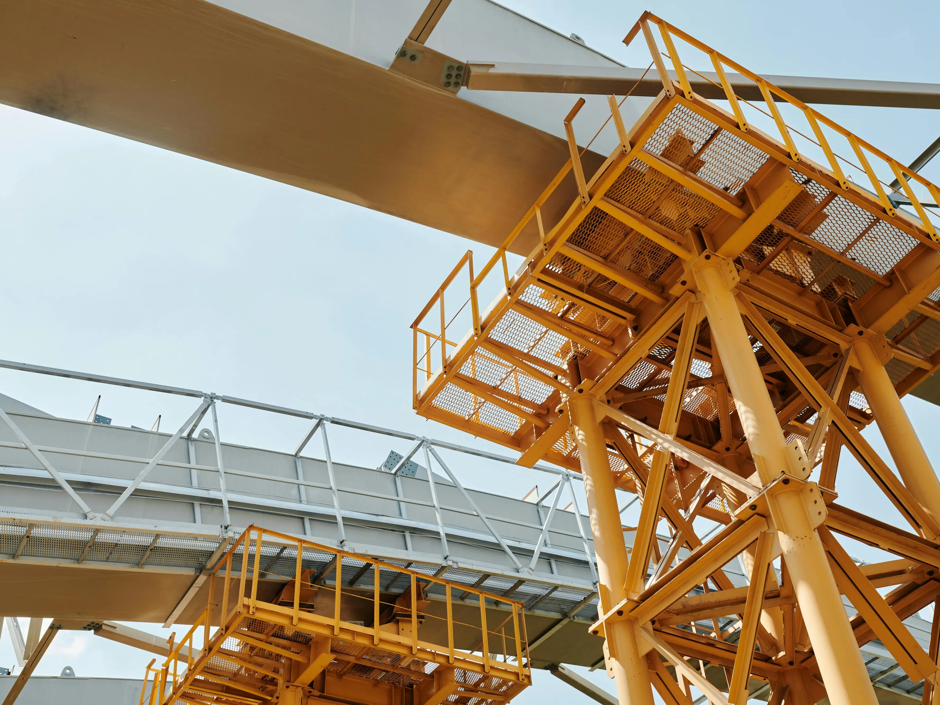 Pnrr, scenario da incubo per la Calabria: a rischio 7 miliardi, migliaia di progetti ancora fermi