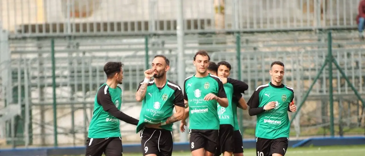 Dilettanti, Gigi Le Piane lascia la Palmese: possibile futuro alla\u00A0Rossanese\n