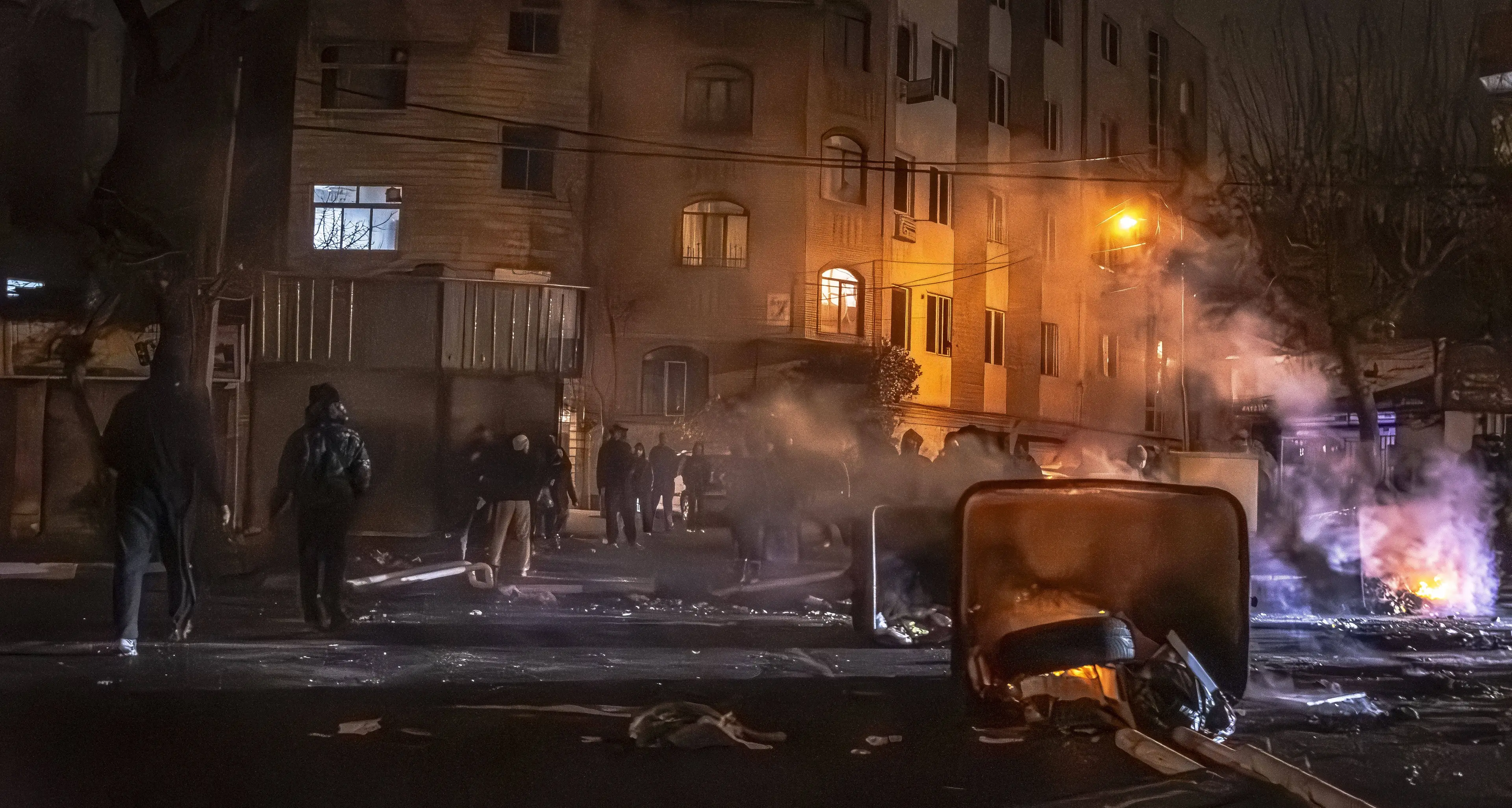 «Nelle proteste in Iran uccise almeno 12mila persone». L’Onu: «Siamo inorriditi». Trump valuta intervento\n