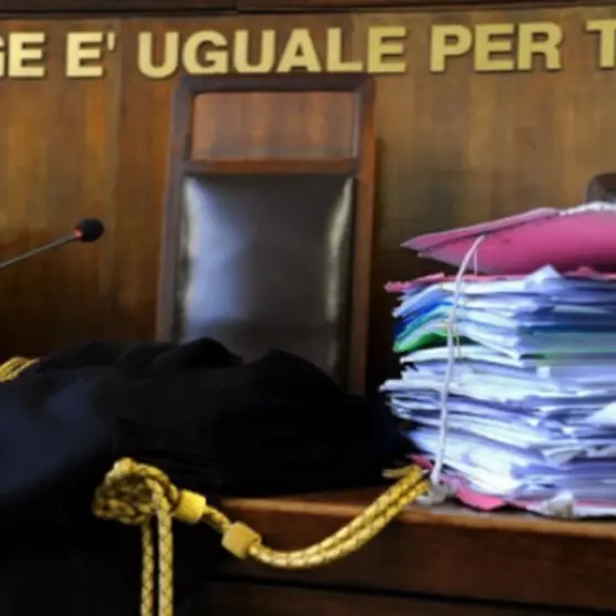 Bologna, Intestazioni fittizie di gelaterie e tentata estorsione:\u00A03\u00A0condanne.\u00A0Dimezzata a 7\u00A0anni la pena per Saverio Giampà\n