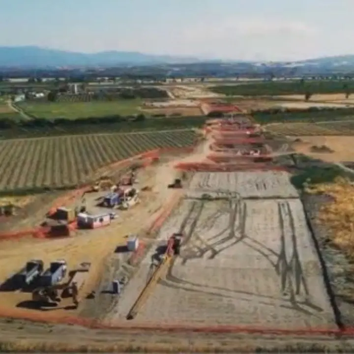 Grandi opere in Calabria, niente cave e troppa burocrazia: per la Cgil\u00A0i cantieri rischiano lo stop