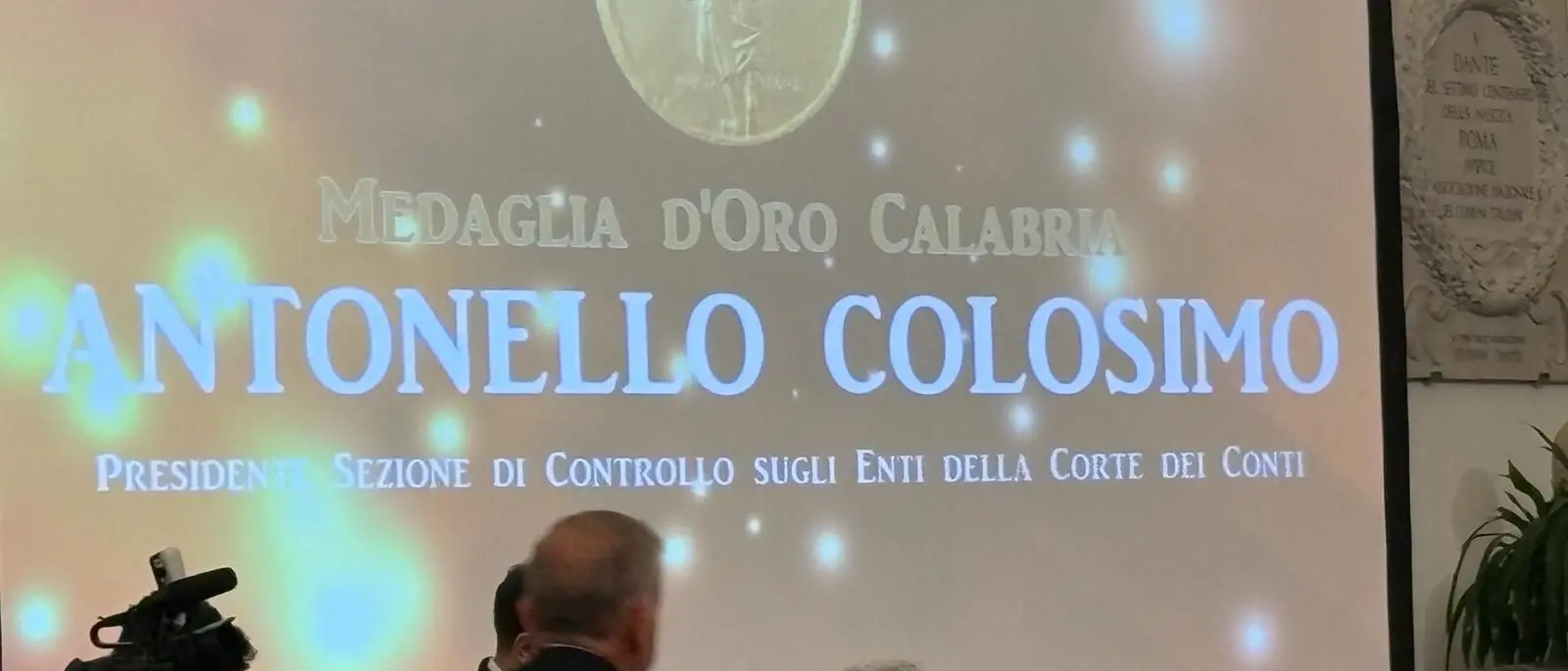 Festa dei Calabresi nel Mondo, Antonello Colosimo tra le 16 Medaglie\u00A0d’Oro: «L’appartenenza è un orgoglio che dura tutta la vita»\n