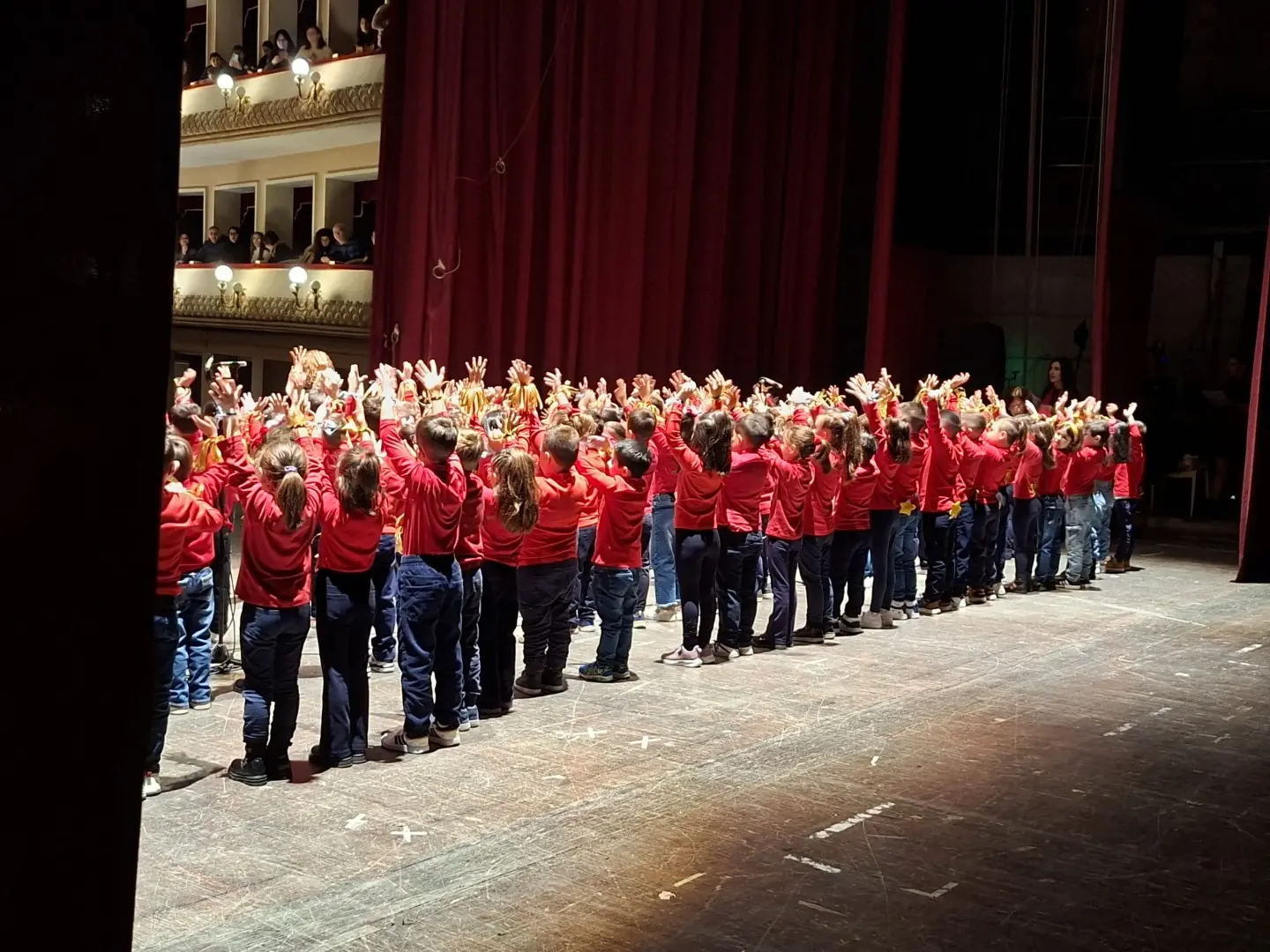 Reggio, al Cilea la manifestazione\u00A0\"Suoni di Speranza\", promossa dall’Istituto Comprensivo Nosside Pythagoras Moscato\n