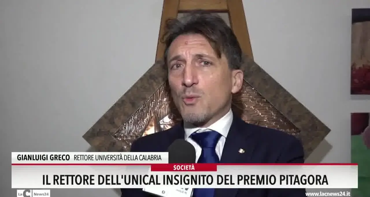 Il rettore dell'Unical insignito del premio Pitagora