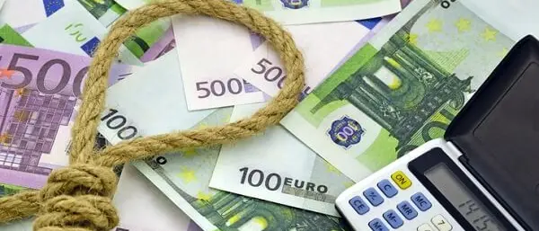 Usura a Tropea da parte del clan La Rosa: la Cassazione conferma il sequestro di denaro, oro e orologi\n