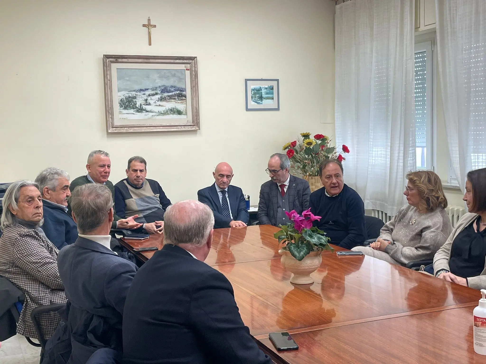 A Soveria Mannelli il primo Collegio di Direzione del 2026. Al centro il rilancio della sanità di prossimità e il potenziamento dell’Ospedale montano\n