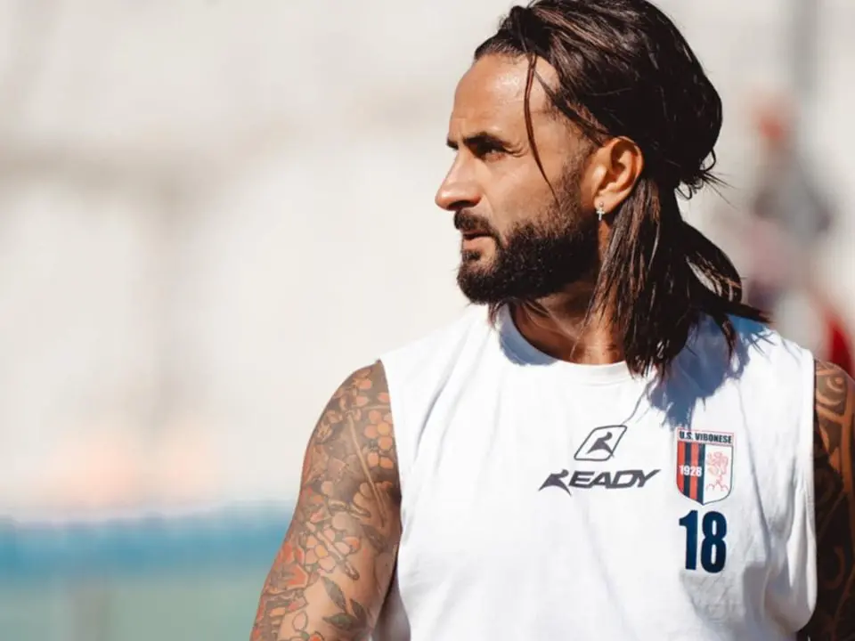 Serie D, si separano le strade tra la Vibonese e Bucolo: ufficiale la rescissione del contratto. In arrivo due Under