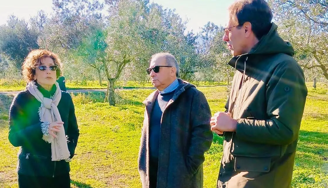 Il prefetto Vaccaro in visita alla Valle del Marro e al centro Padre Puglisi\n