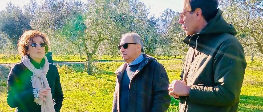 Il prefetto Vaccaro in visita alla Valle del Marro e al centro Padre Puglisi\n