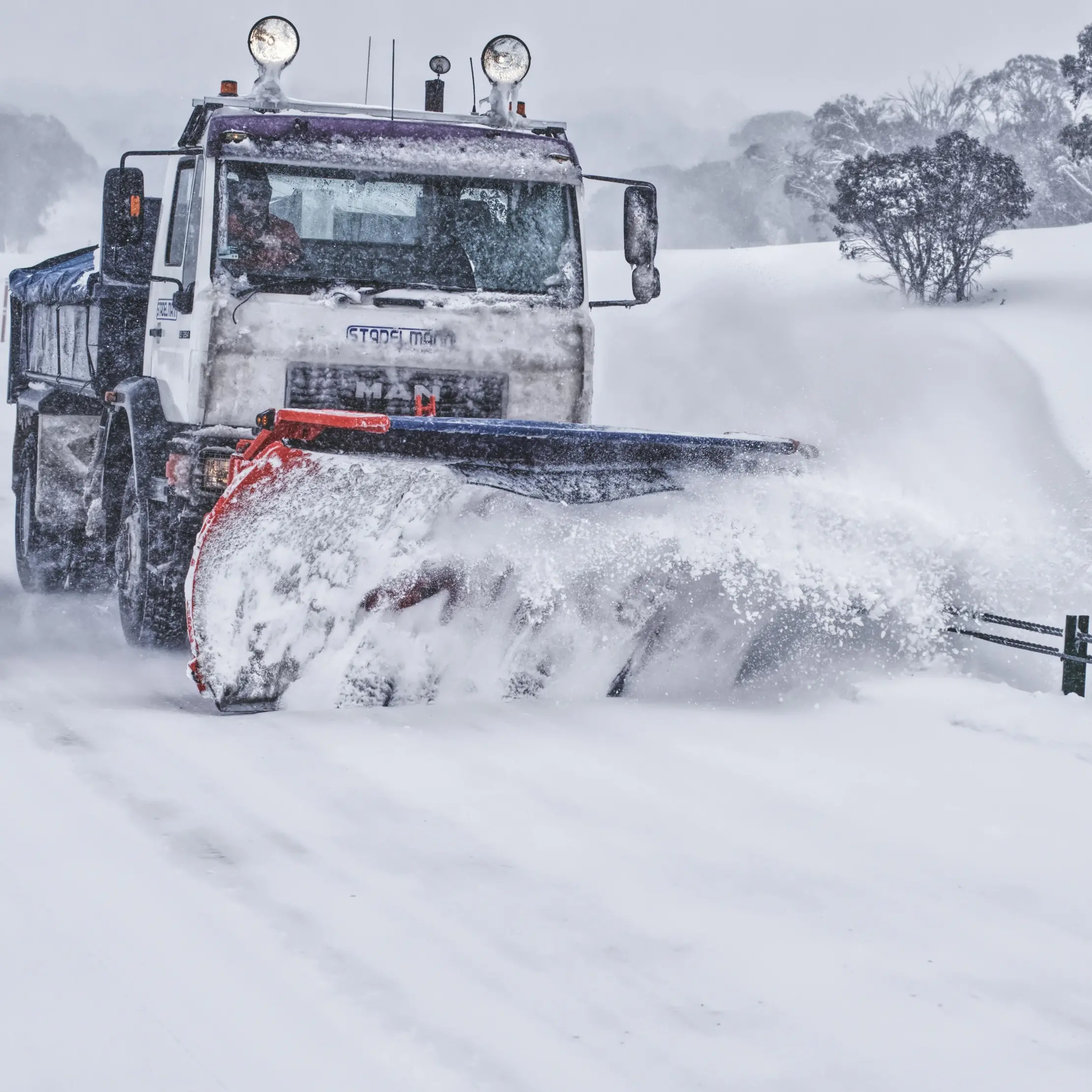 In Calabria torna il maltempo estremo: possibile ciclone con nubifragi, venti violenti, mareggiate e neve abbondante\n