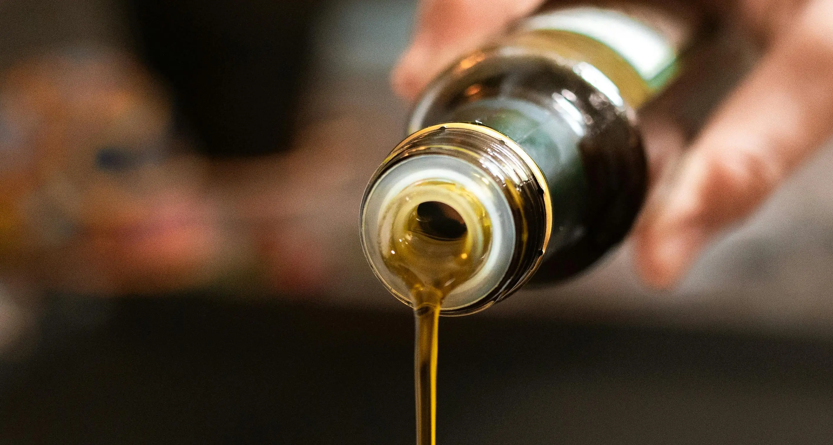 Olio d’oliva, chiesta una stretta sui controlli di produzione e commercializzazione: Calabria diretta interessata\n