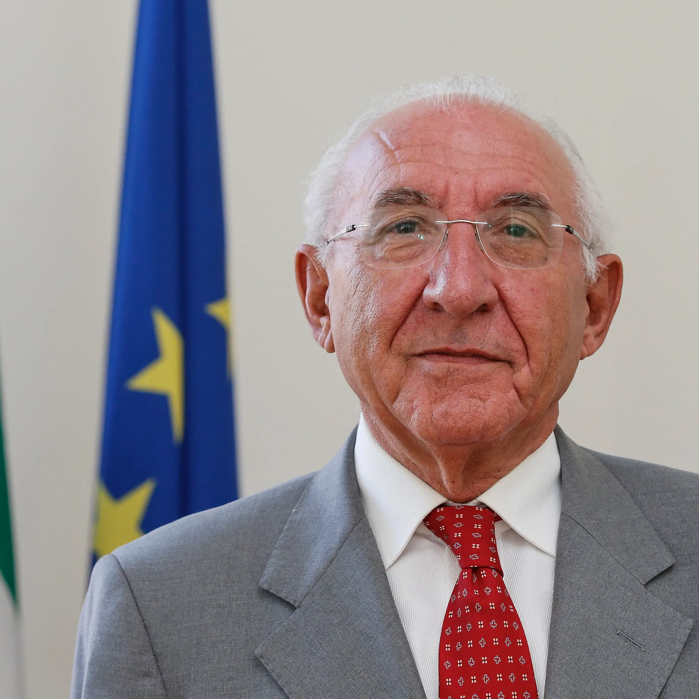 Perquisizioni della Gdf nella sede del Garante della Privacy a Roma: peculato e corruzione i reati ipotizzati\n