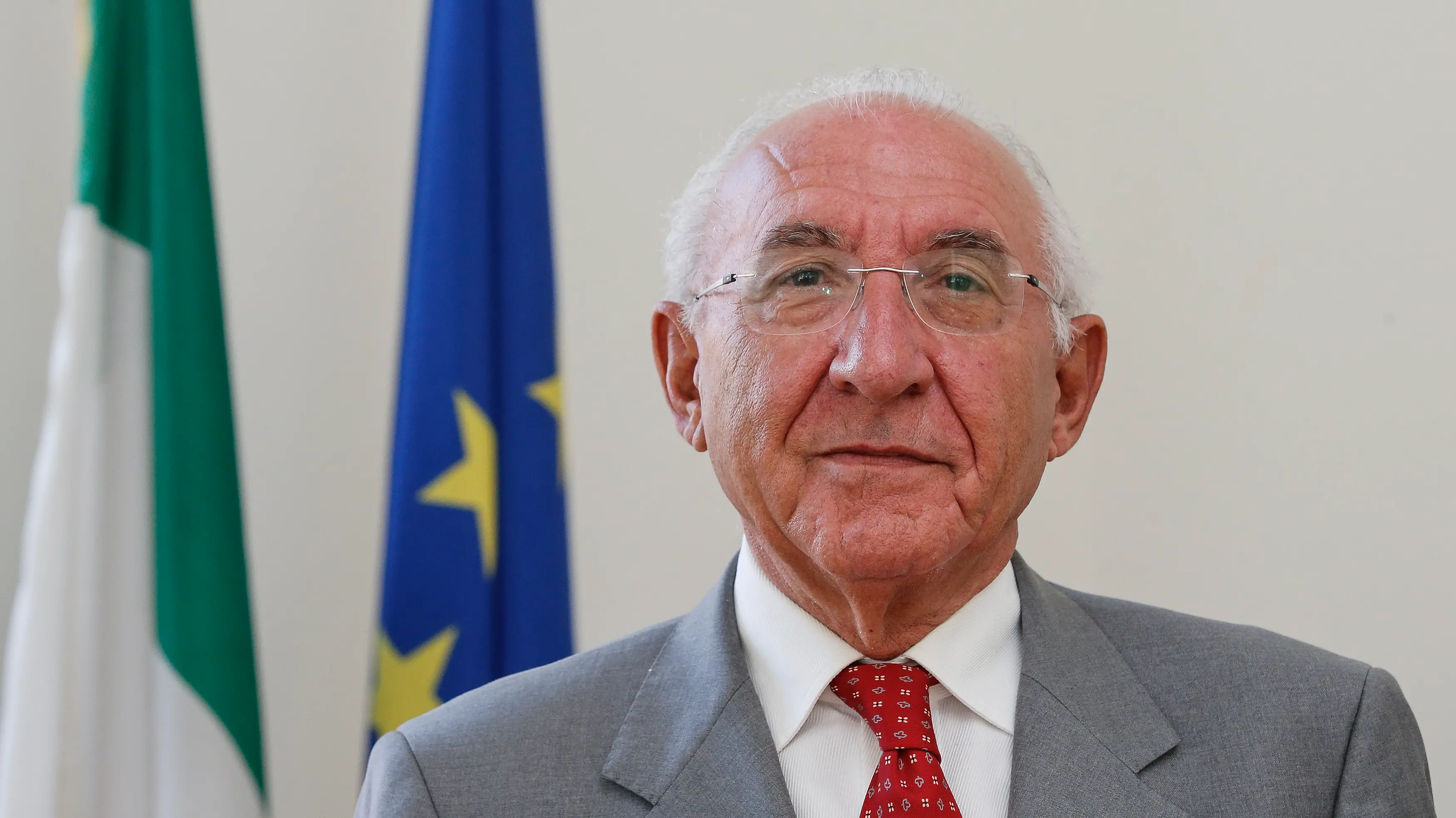 <p>Il presidente dell'Autorit&agrave; Pasquale Stanzione</p>\\n