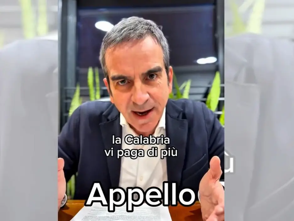 Non solo medici stranieri, Occhiuto punta anche a quelli calabresi nel mondo: «Tornate, vi paghiamo di più. Avrete un rimborso forfettario»