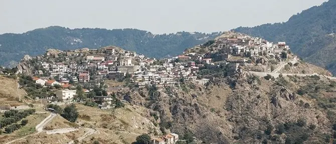 Roccaforte del Greco senza farmacia,\u00A0lo SPI CGIL al fianco dei cittadini e del sindaco Penna\n