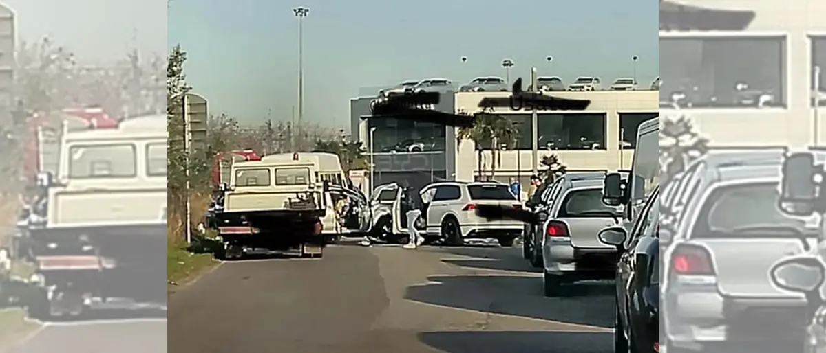 Scontro tra due auto nella zona industriale di Rende\n