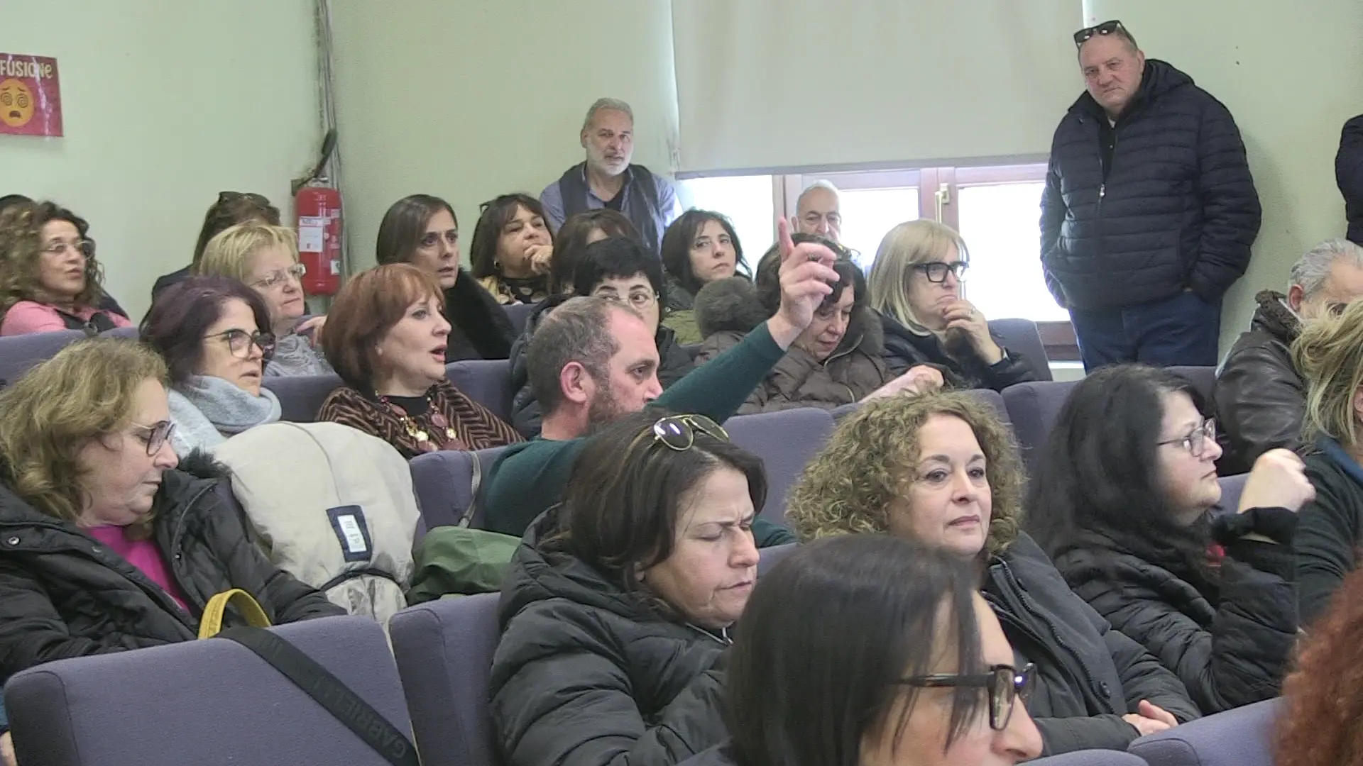 Catanzaro Servizi, concitata assemblea dei lavoratori. Martedì 20 l’incontro col sindaco