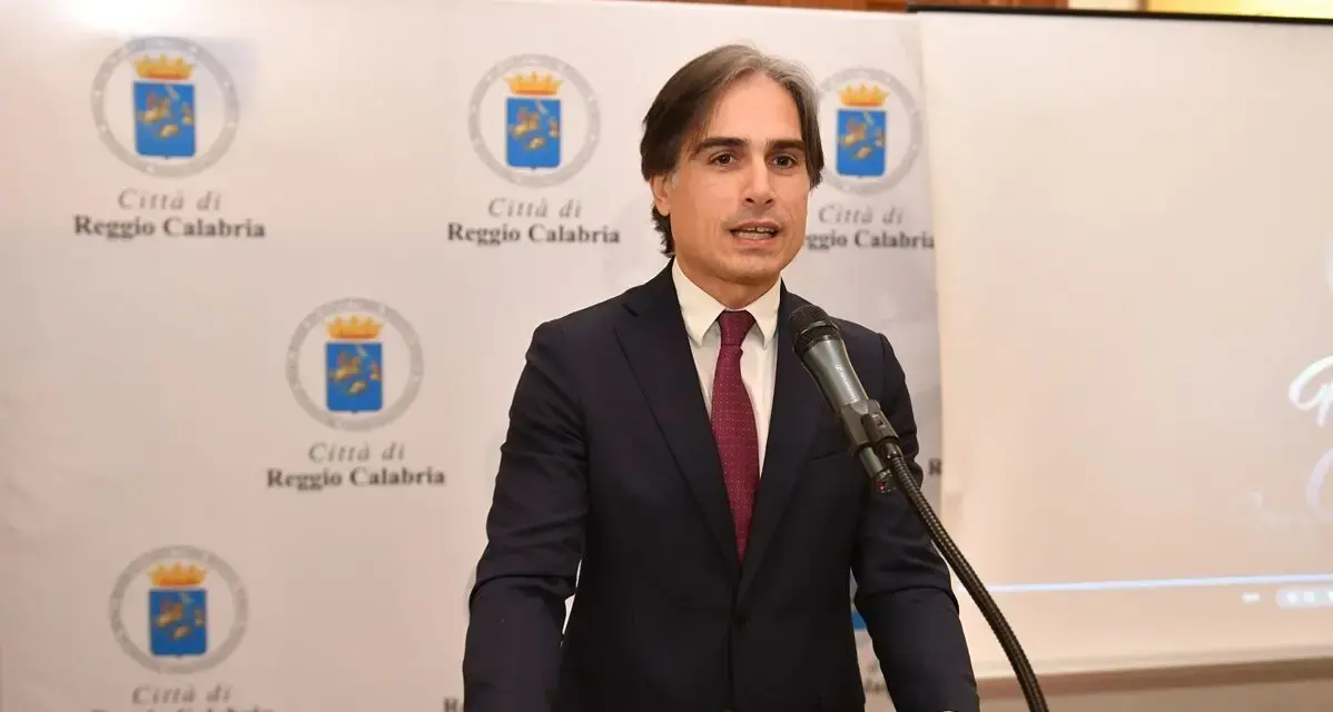 Falcomatà (Pd) in Consiglio: «Sanità calabrese senza guida, si ricorre a medici in pensione per far funzionare gli ospedali»\n