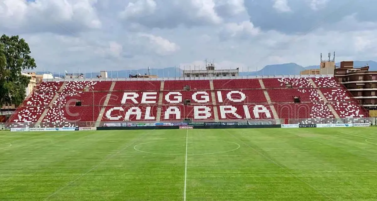 Il Granillo chiama la sua gente: domenica un derby di passione e identità che vale più dei tre punti