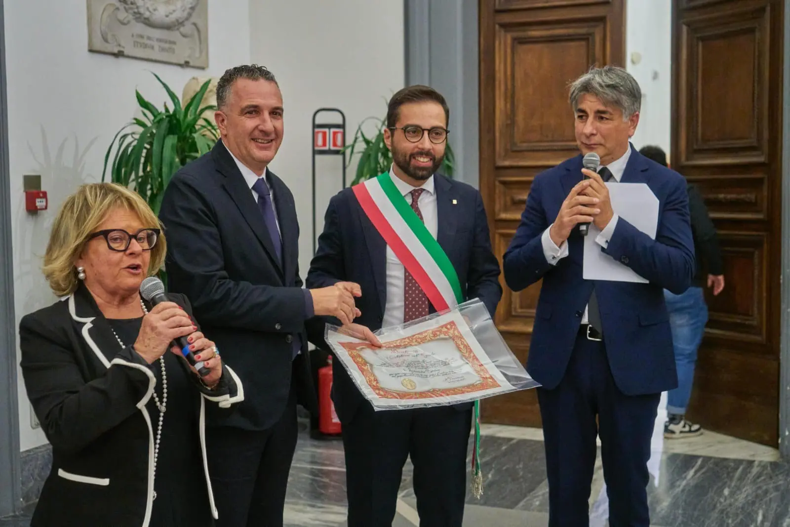 Il sindaco Armando Bossio racconta la rinascita di Cleto: «Ai giovani dico di restare e lottare per la Calabria»\n