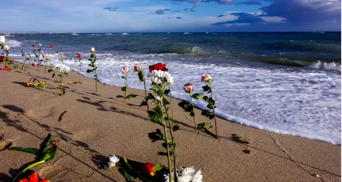Strage di Cutro, l’intercettazione a 6 giorni dal naufragio: «Bisogna pensare a una exit strategy»\n