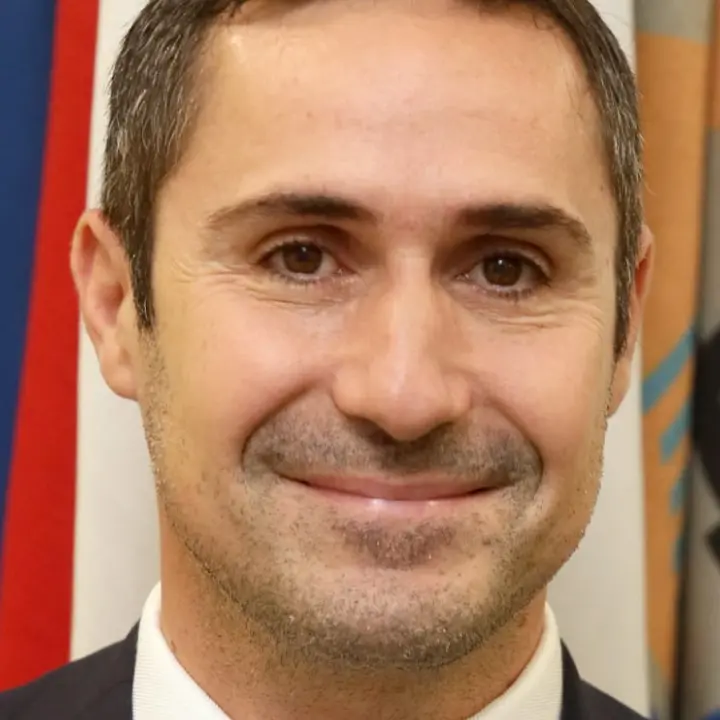 A rischio la commessa Acapo di Crotone,\u00A0Alecci (Pd) chiede più impegno: «Salvare lavoro e competenze»\n