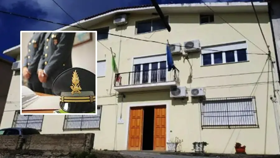 Joppolo,\u00A0blitz della Finanza che setaccia per ore il Municipio e preleva numerosi documenti\n