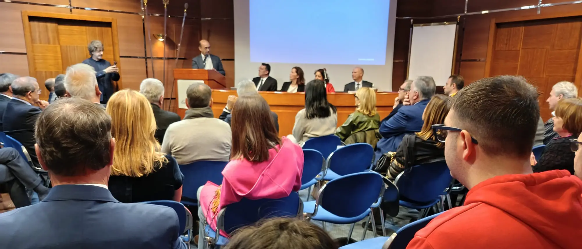 Un forno a legna per sognare il futuro, così l’associazione Il Dono\u00A0punta all’inserimento dei ragazzi con disabilità nel mondo del lavoro\n
