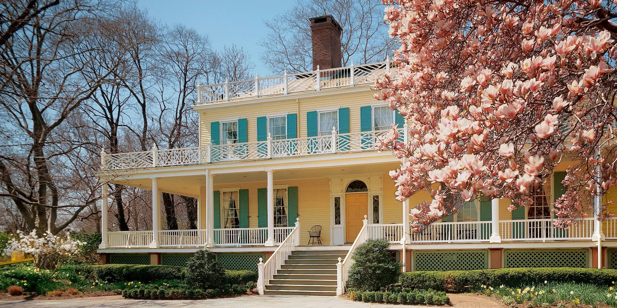 Il fantasma di Gracie Mansion dà il benvenuto al sindaco di New York: la “Piccola Casa Bianca” ha un inquilino che non paga l’affitto\n