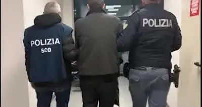 Atterrato a Fiumicino Luciano Camporesi, partito nel pomeriggio dalla Turchia dopo anni di latitanza 
