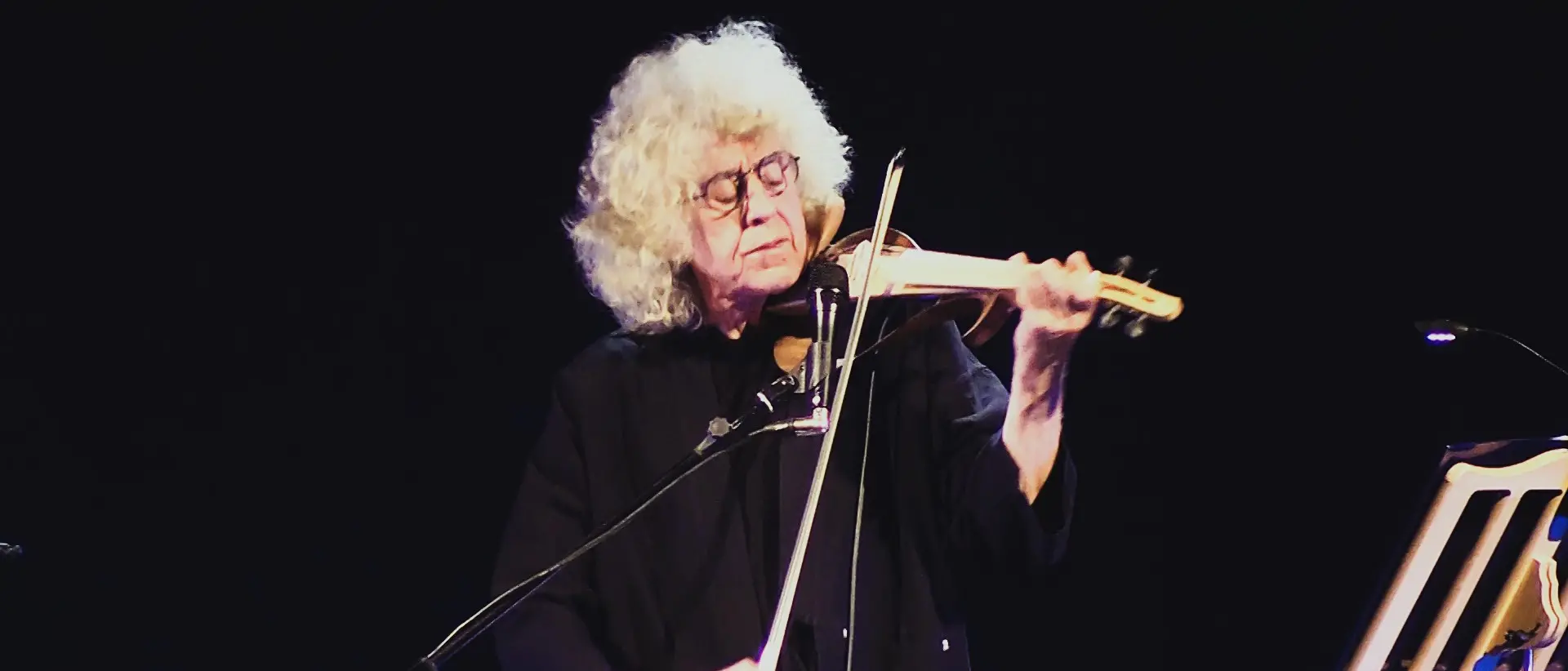 Reggio accoglie Angelo Branduardi ed il suo \"Cantico\" in un Cilea tutto esaurito\n