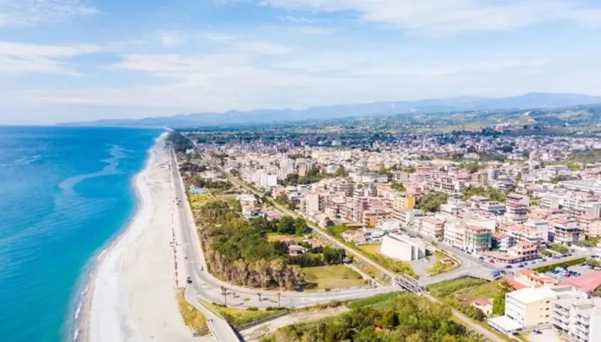 Dalla città del mare all’ospedale di Gerace, le proposte del Corsecom per cambiare il volto della Locride\n