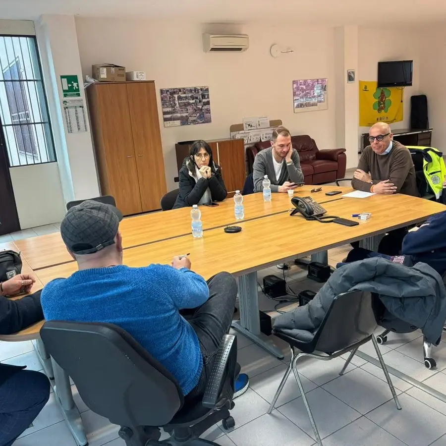 Melito, corsa contro il maltempo: ordinanza del sindaco per proteggere lidi e arenili\n