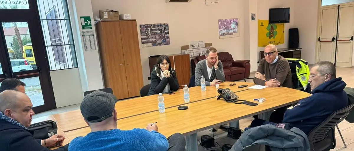 Melito, corsa contro il maltempo: ordinanza del sindaco per proteggere lidi e arenili\n