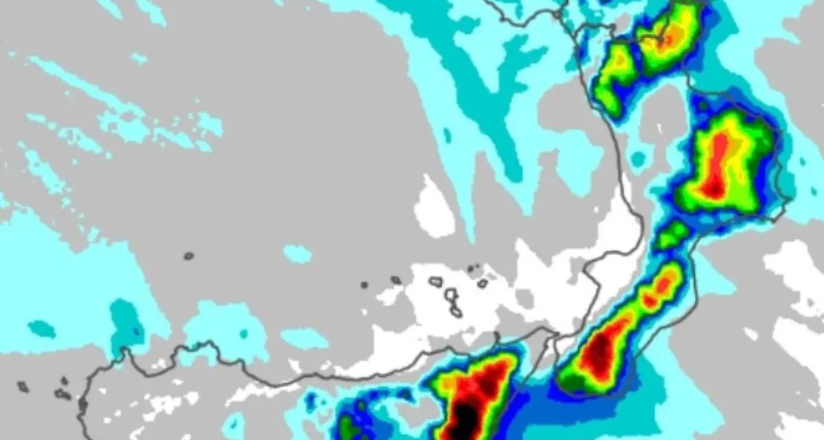 Ciclone in Calabria, scuole chiuse domani per l'allerta meteo: ecco l'elenco - LIVE