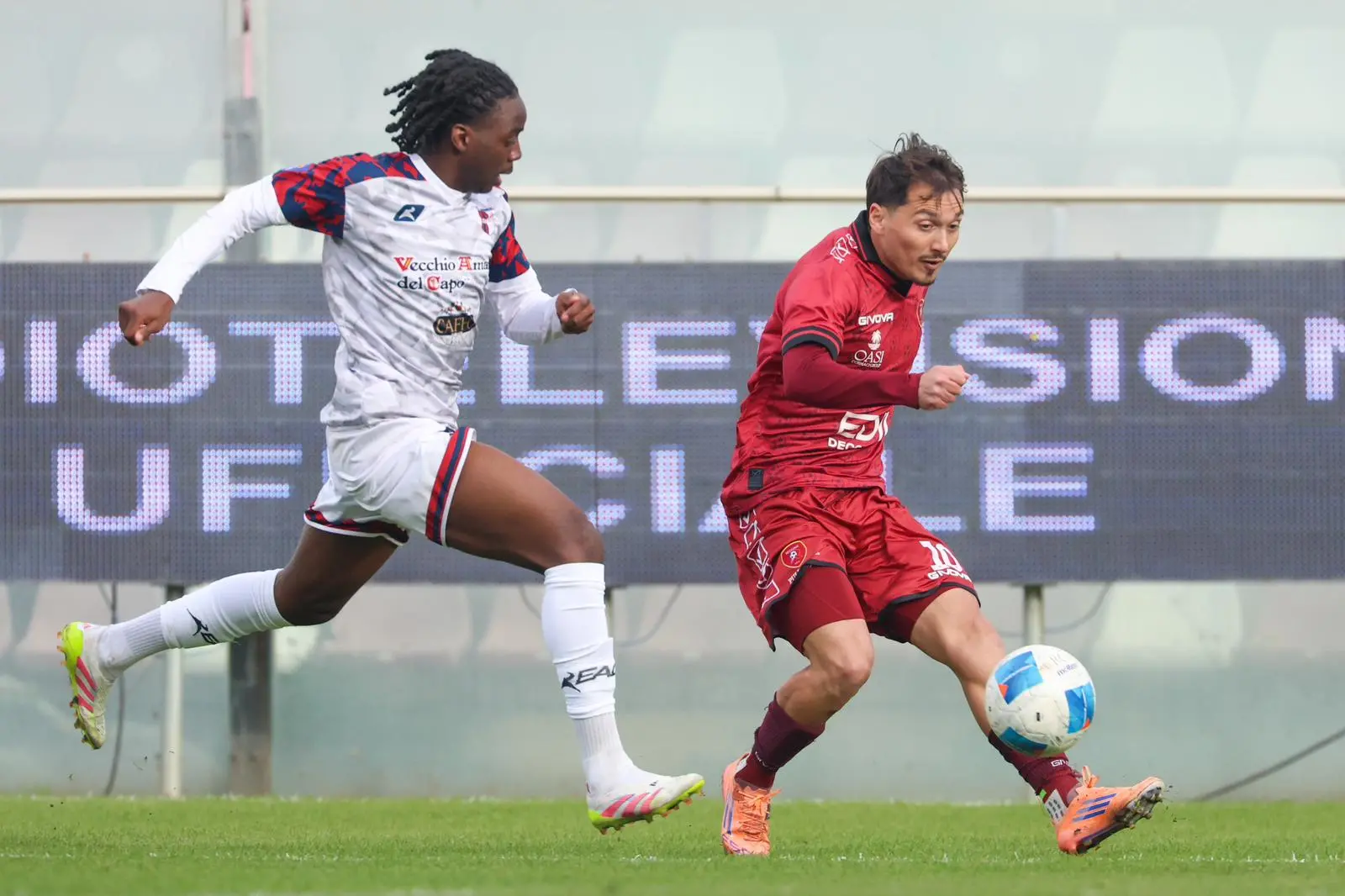 La Vibonese sprofonda in casa della Reggina: sconfitta per 3-0 ed esordio amaro per mister Capodicasa