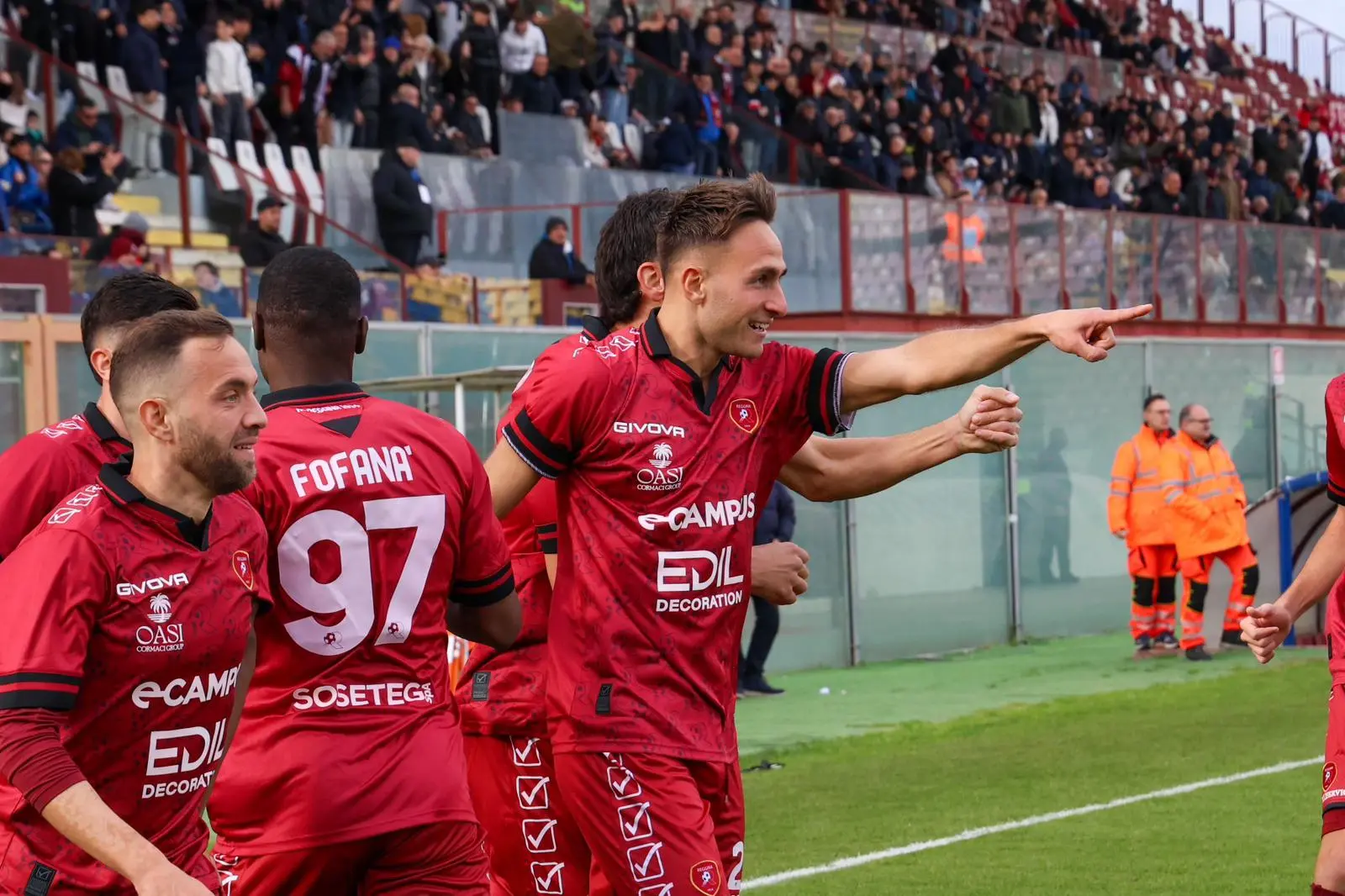 Reggina straripante al Granillo, Vibonese liquidata 3-0