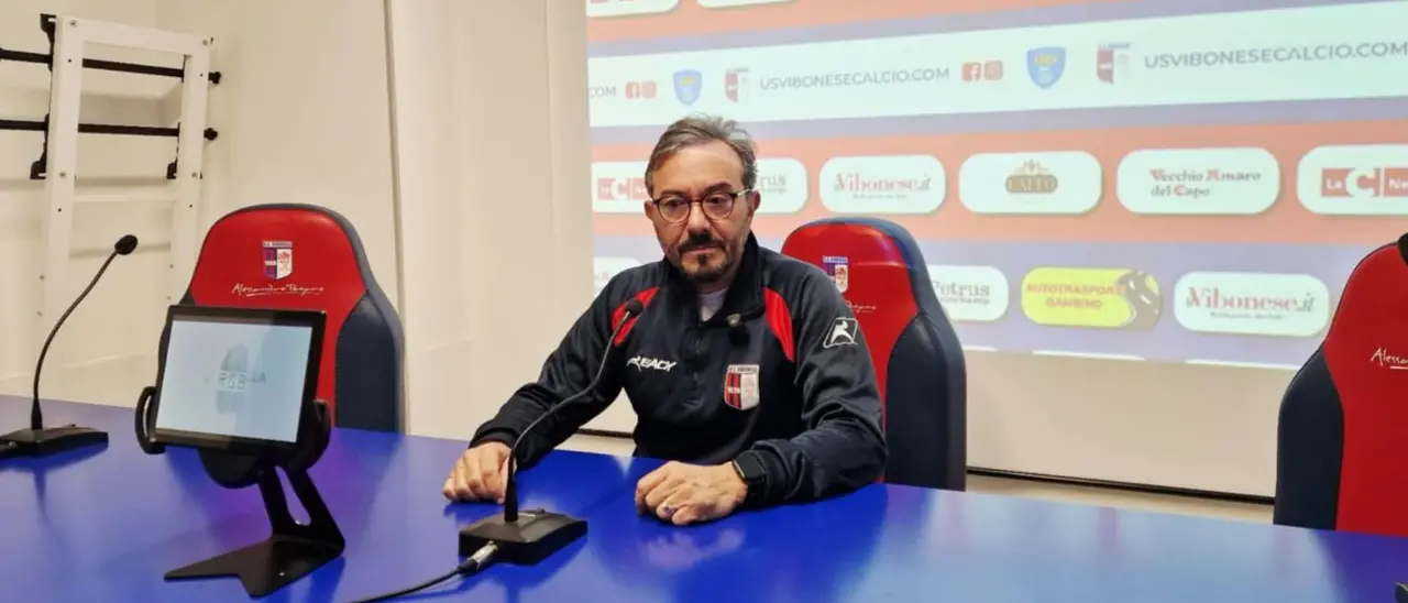 Vibonese, colpo di grazia della Reggina. Mister Capodicasa: «Ora l’obiettivo è la salvezza»\n