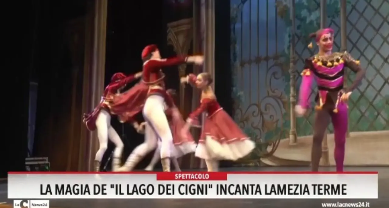 La magia de \"Il lago dei cigni\" incanta Lamezia Terme