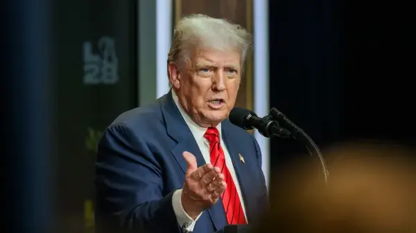 <p>Il presidente americano Donald Trump (foto: media Casa Bianca)</p>\\n