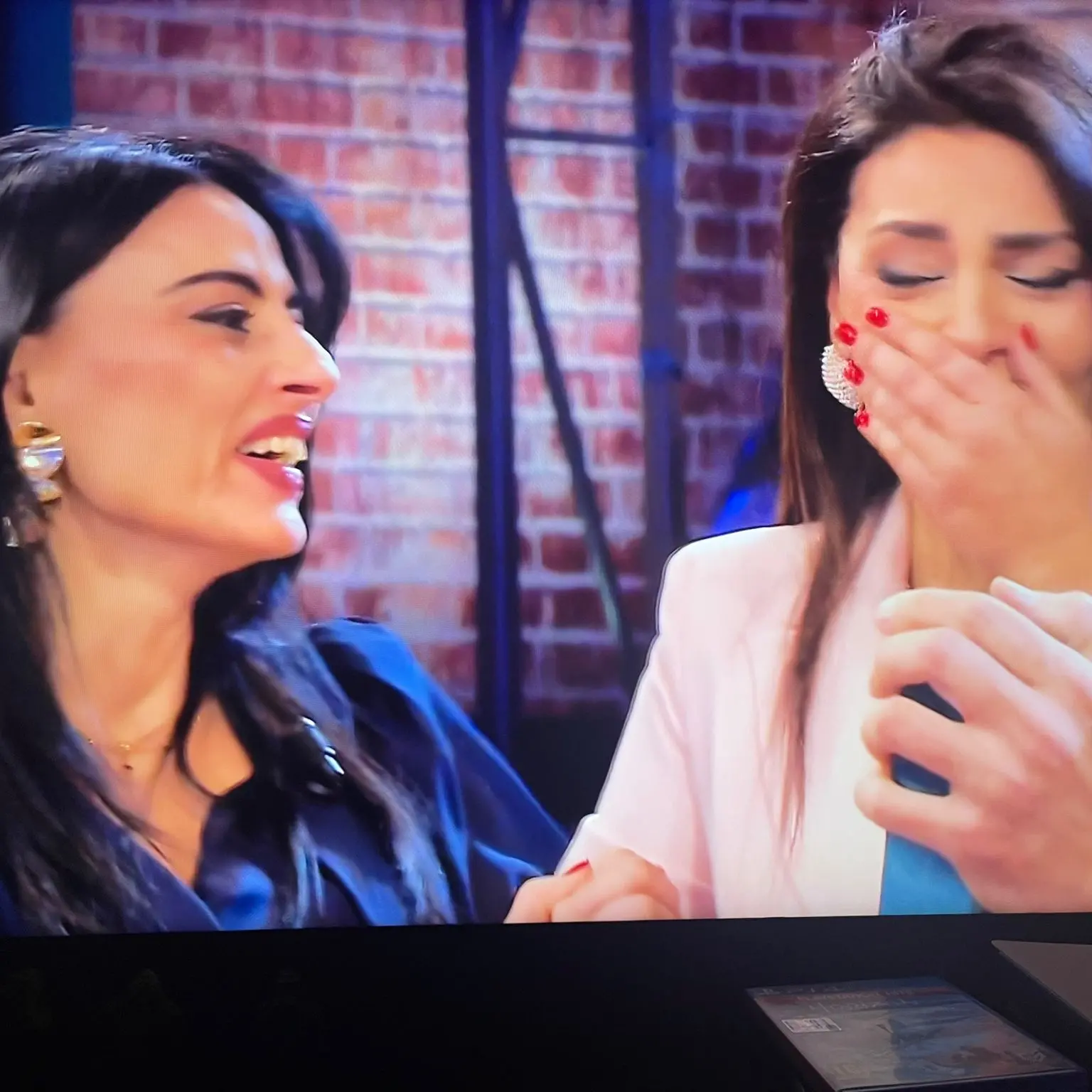 Ilaria da Nocera Terinese stravince ad Affari Tuoi: jackpot nel “Pacco nero”