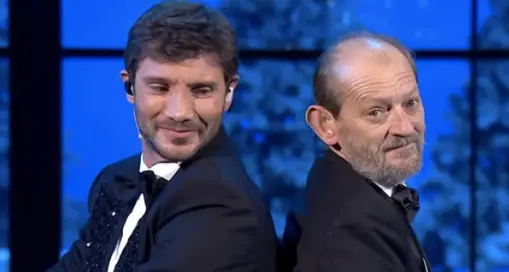 Morto Enrico De Martino, il padre di Stefano: l’ex ballerino aveva 61 anni\n